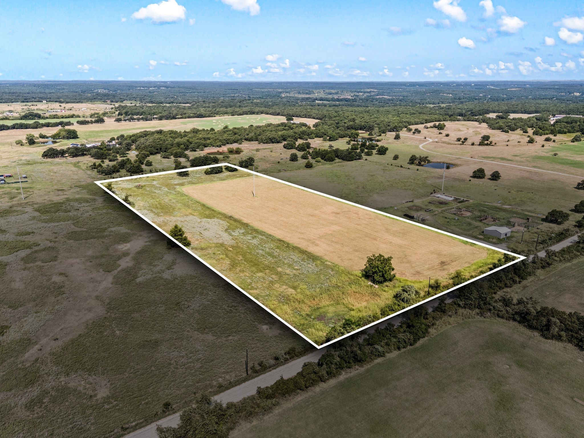 836 County Road 1895 Sunset TX 76270