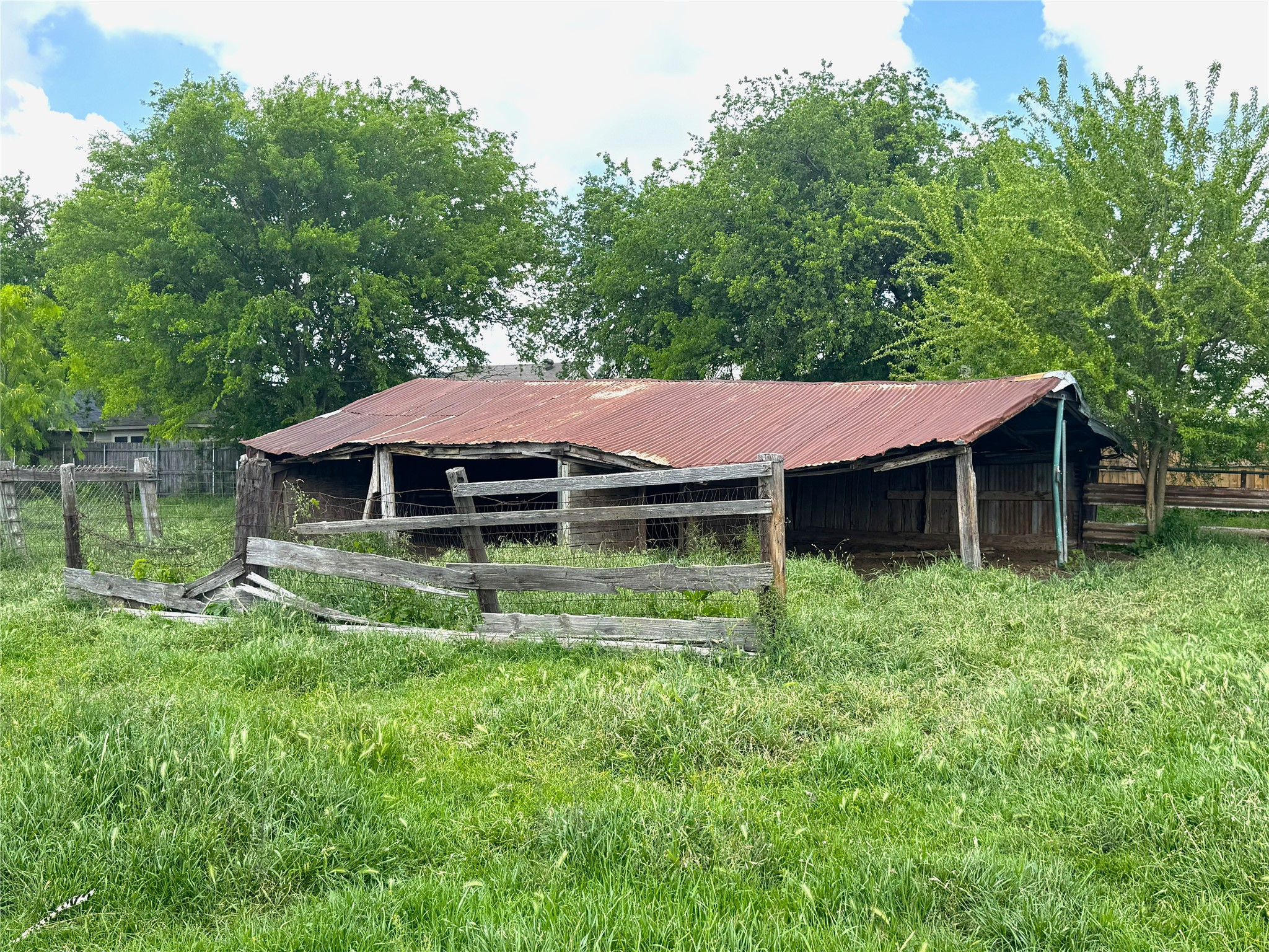 1601 Oak Grove Road E Fort Worth TX 76028
