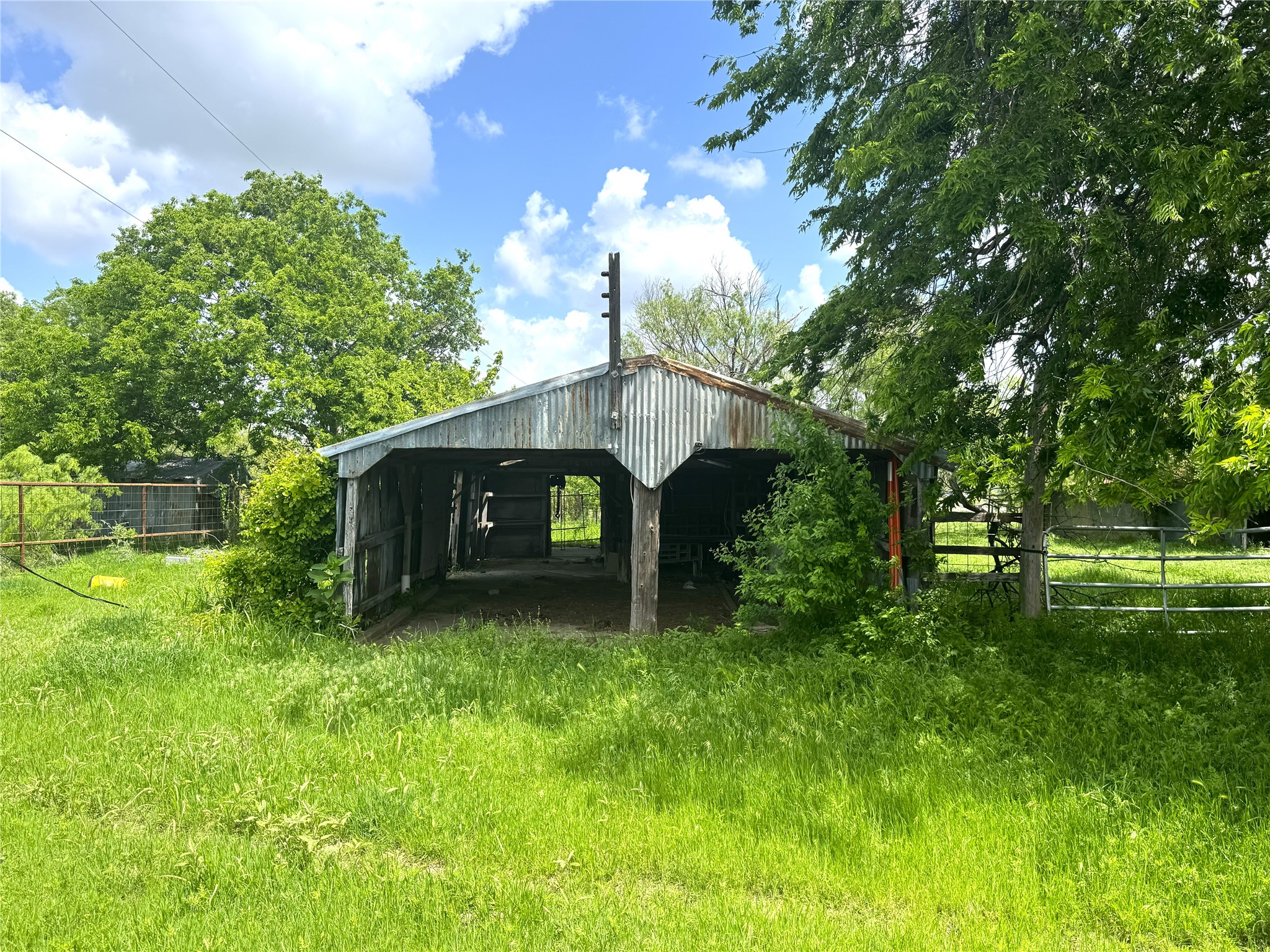 1601 Oak Grove Road E Fort Worth TX 76028