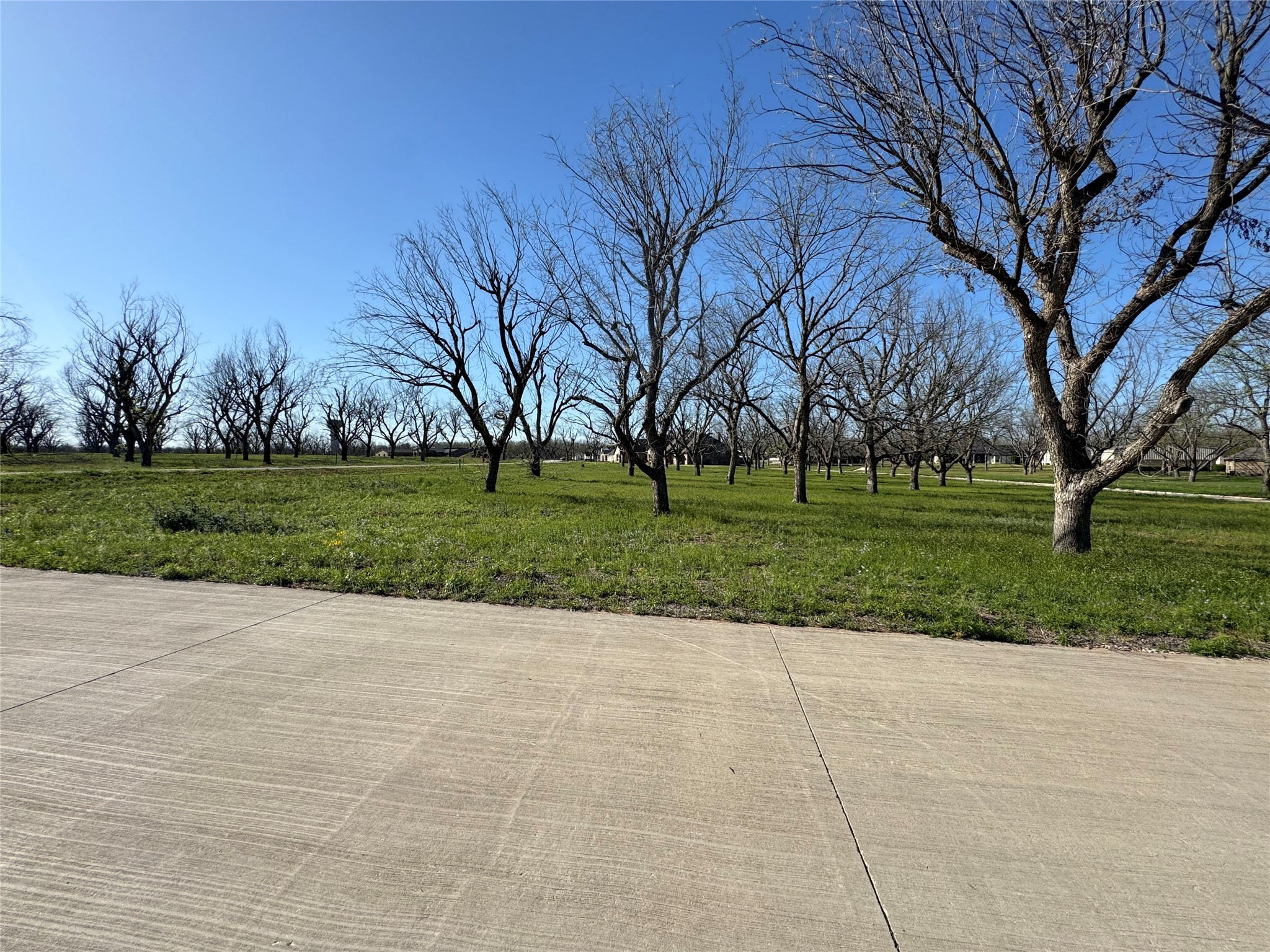 6011 Bonanza Drive Granbury TX 76049