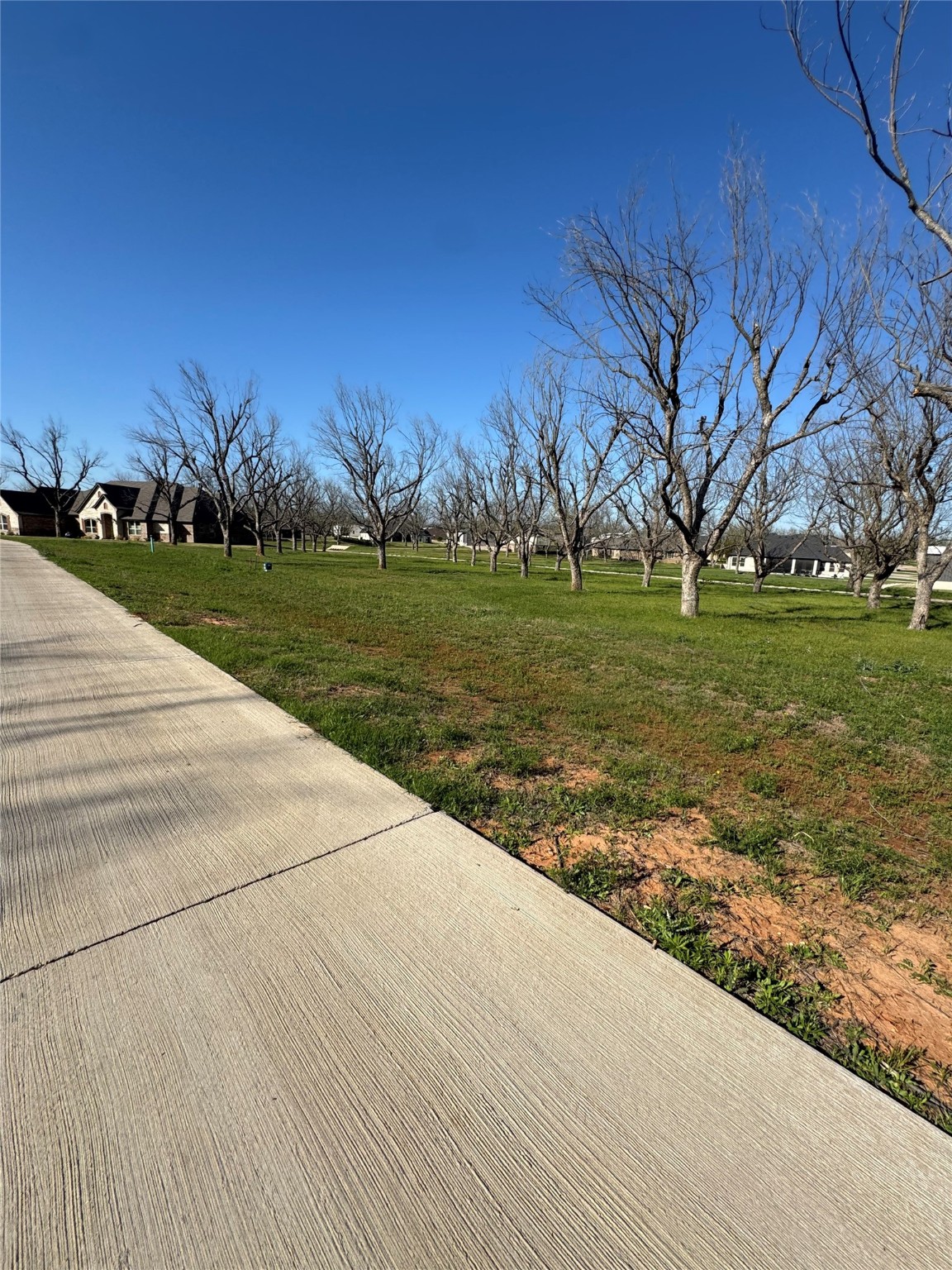 6011 Bonanza Drive Granbury TX 76049