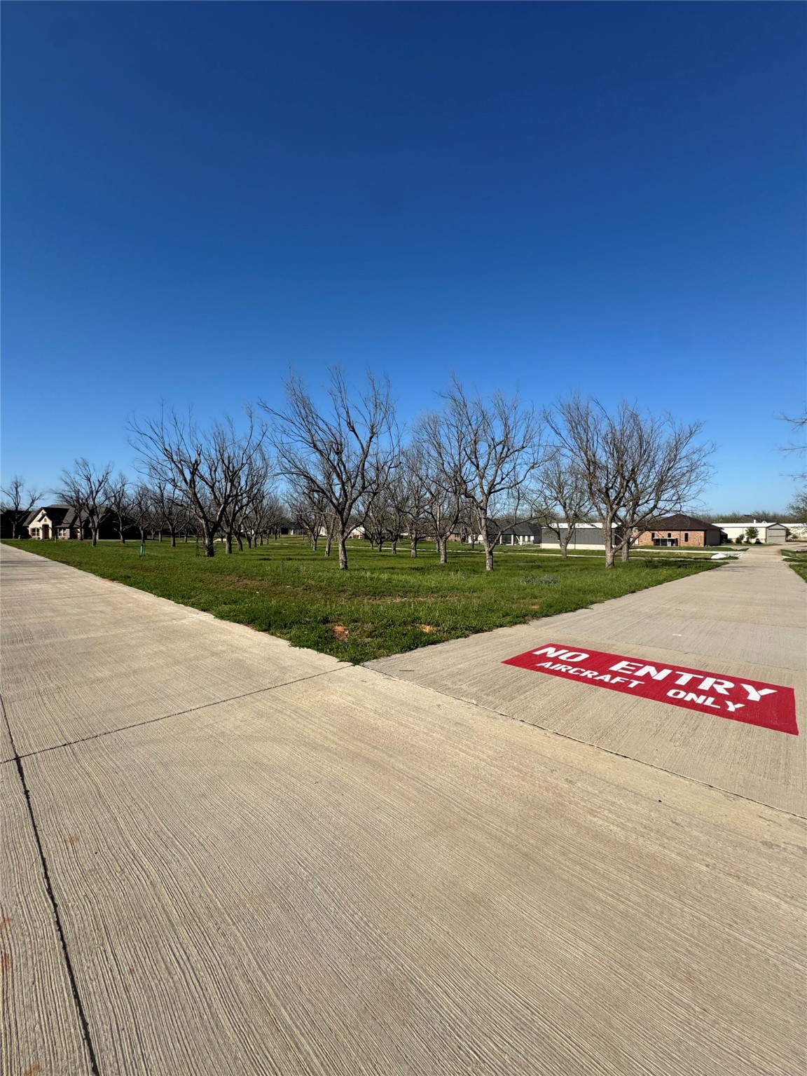 6011 Bonanza Drive Granbury TX 76049