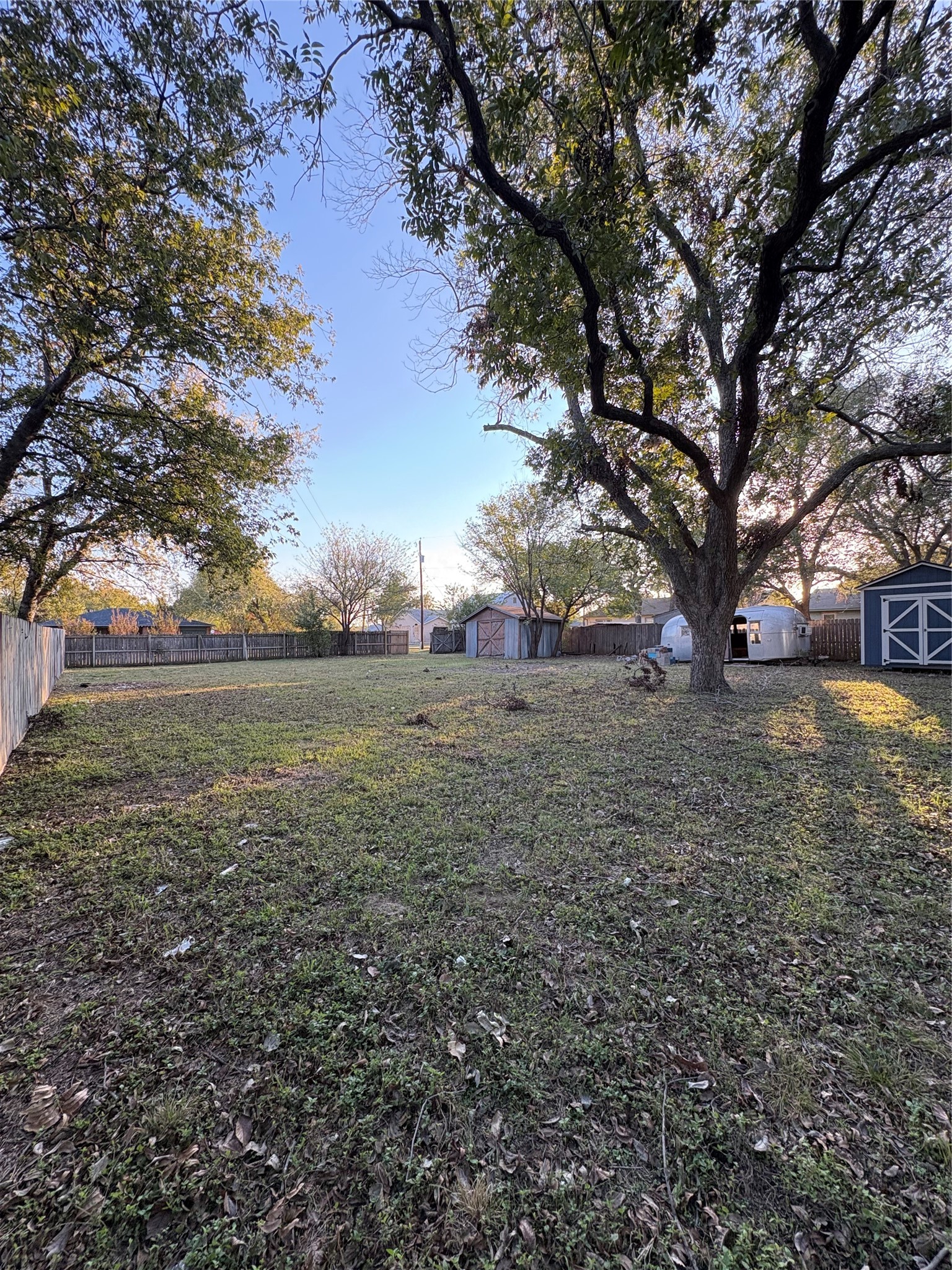 305 E Miller Street Burleson TX 76028