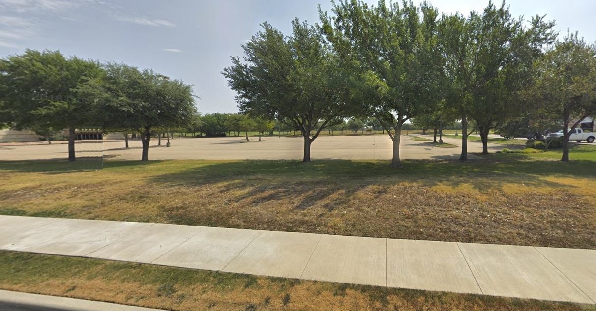 5900 North Freeway Fort Worth TX 76137