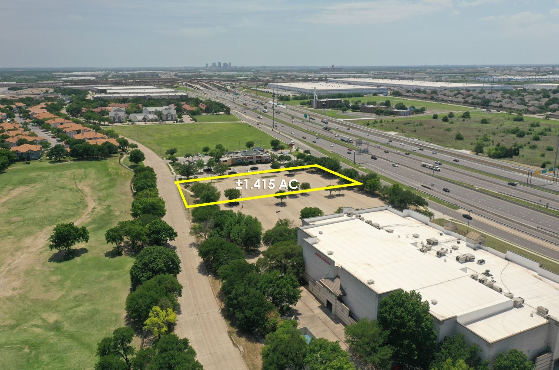 5900 North Freeway Fort Worth TX 76137