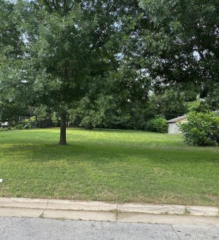 3732 Somerset Lane Fort Worth TX 76109