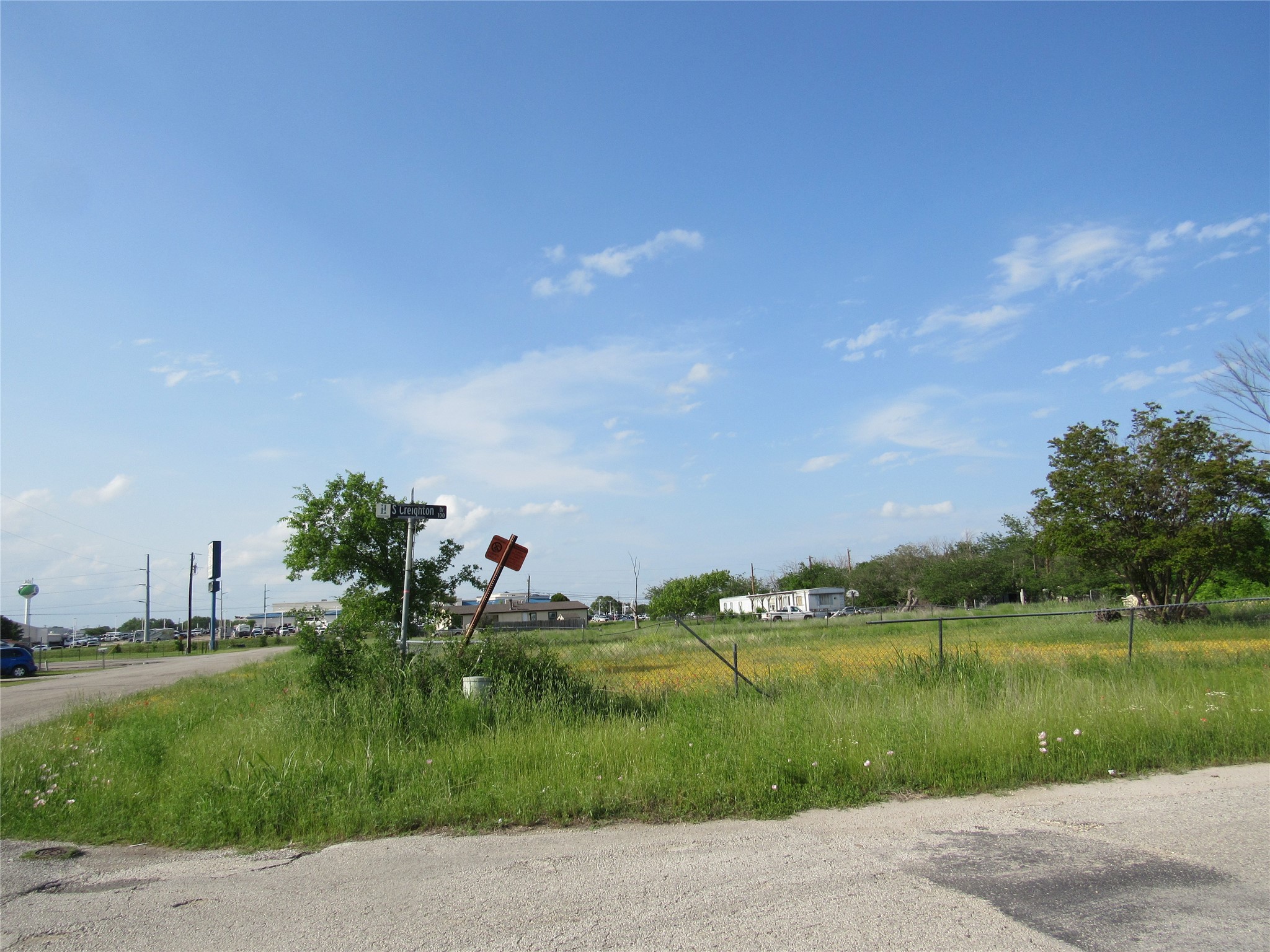 207 Newell Drive Hudson Oaks TX 76087
