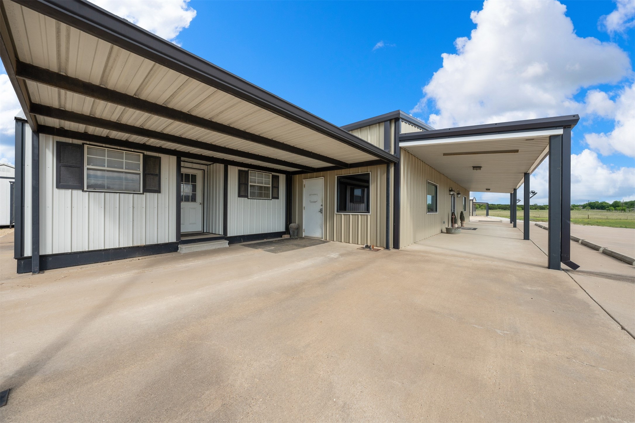9685 Lone Star Parkway Valley Mills TX 76689