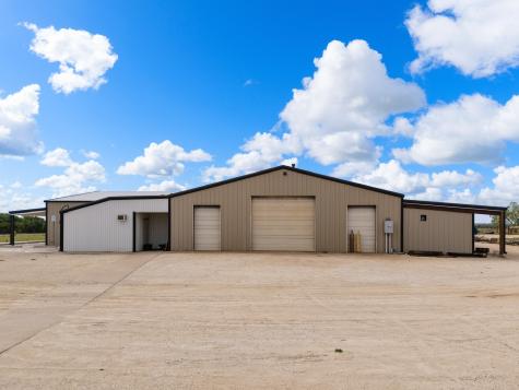 9685 Lone Star Parkway Valley Mills TX 76689