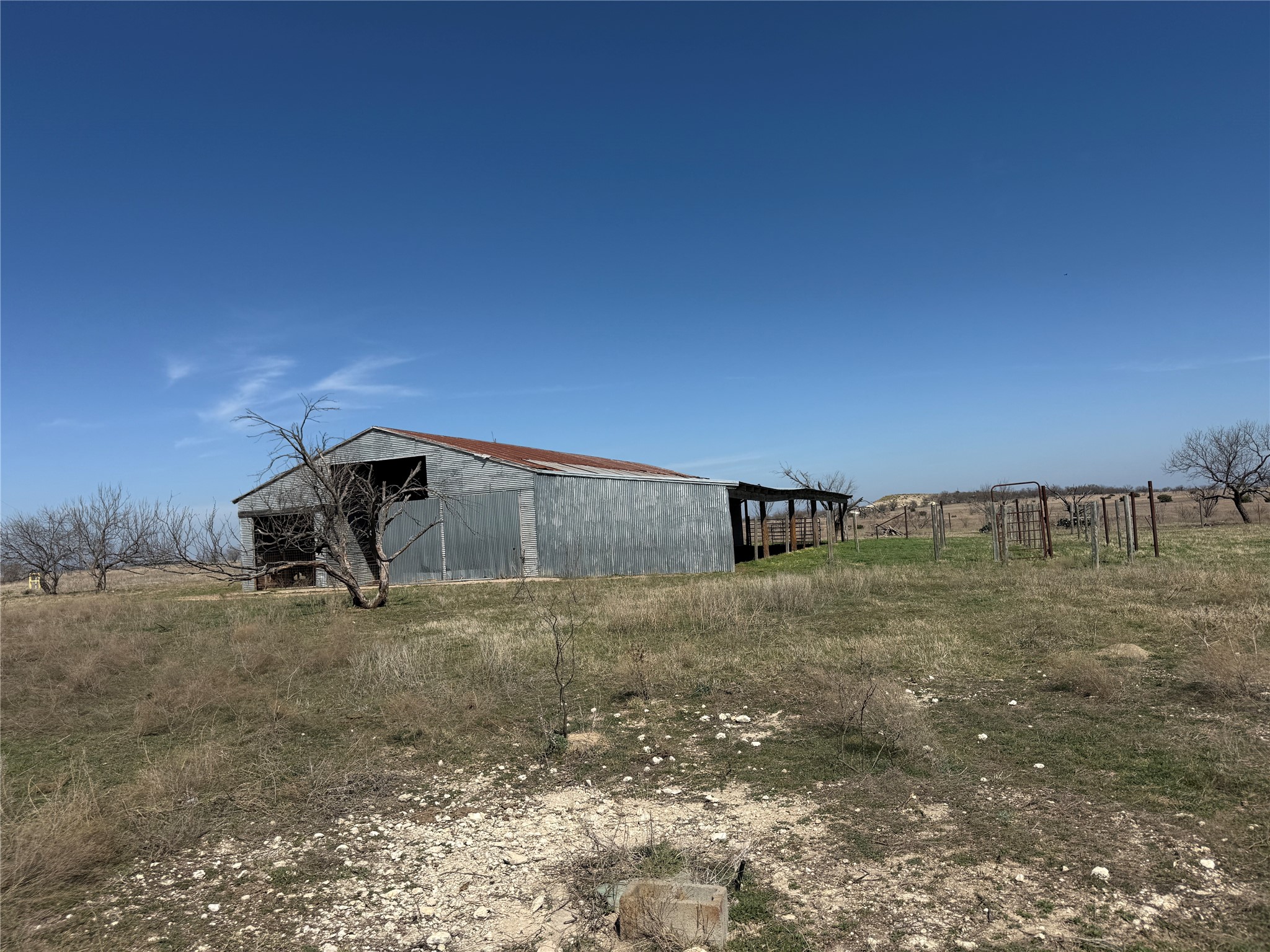 TBD3 Cr 619 Hamilton TX 76531