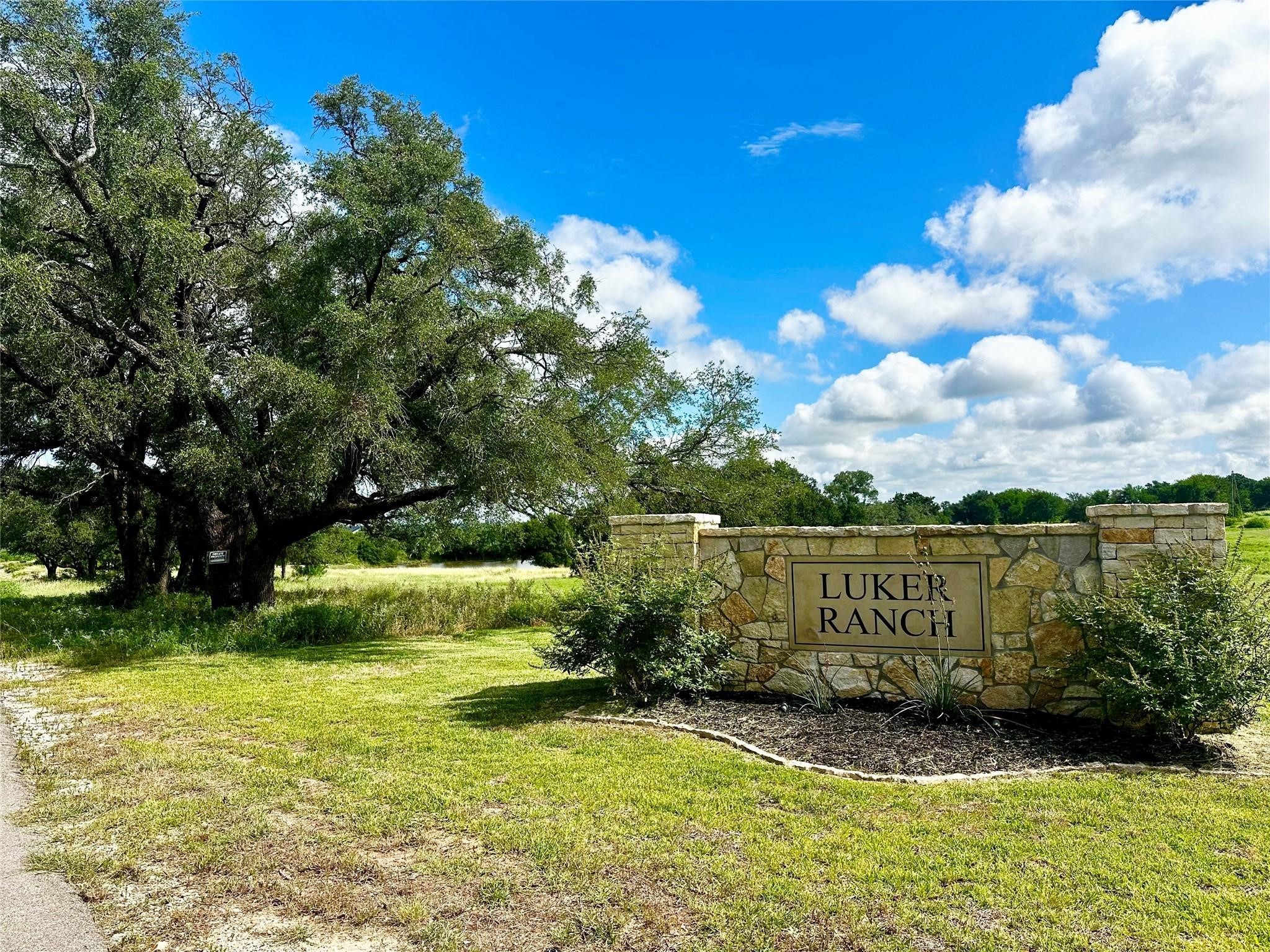 630 R C Luker Court Granbury TX 76048