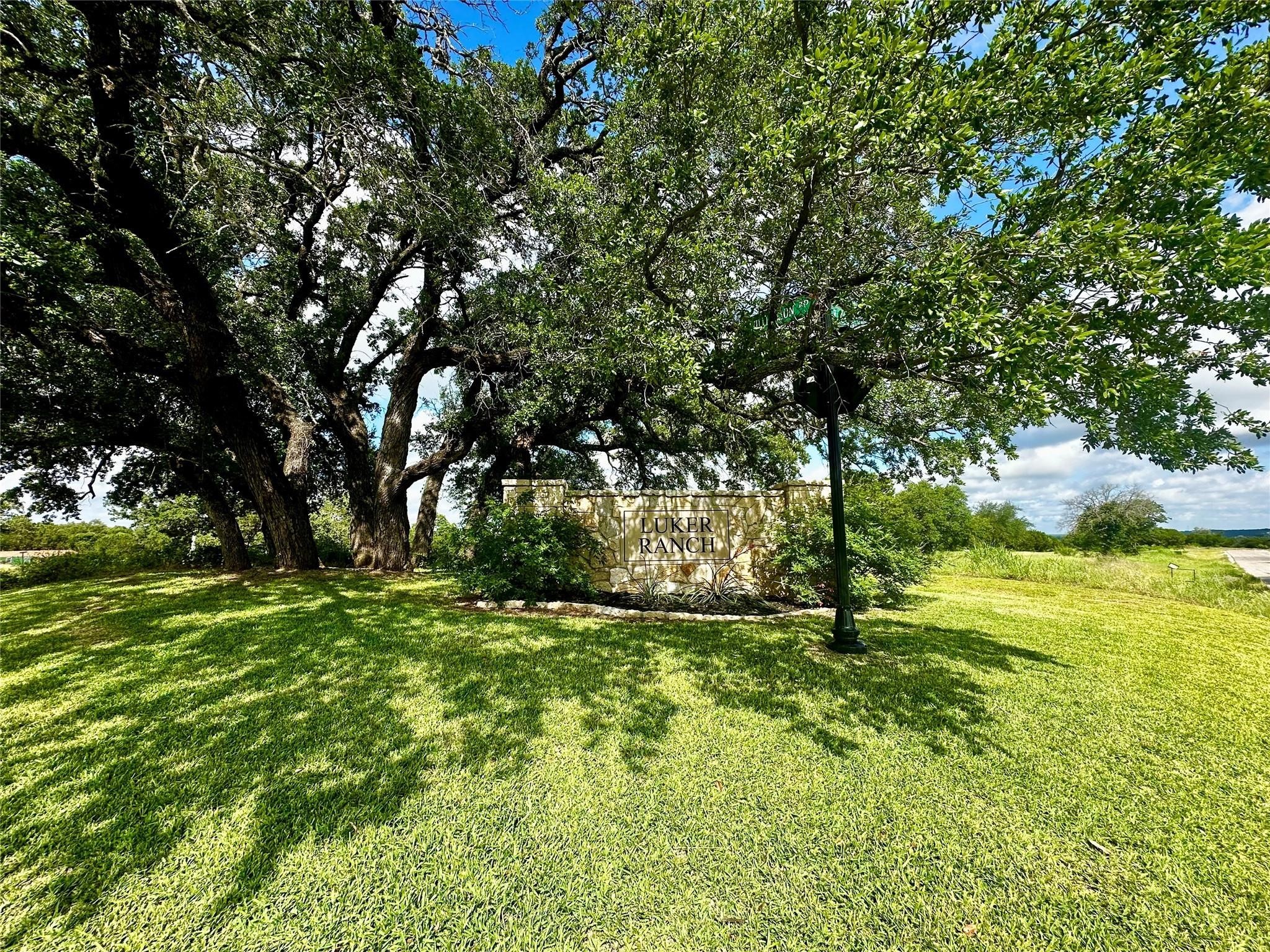 630 R C Luker Court Granbury TX 76048