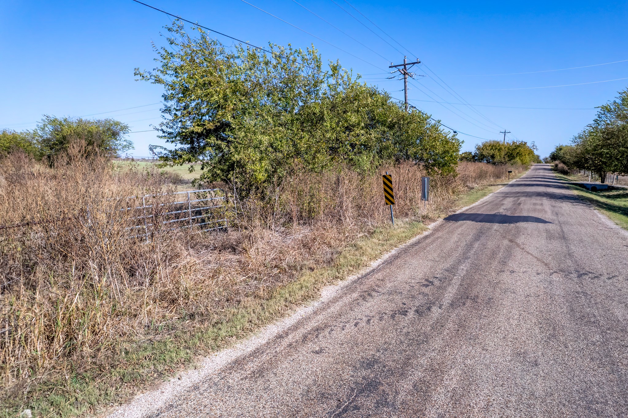 5814 Woodard Avenue Cleburne TX 76033