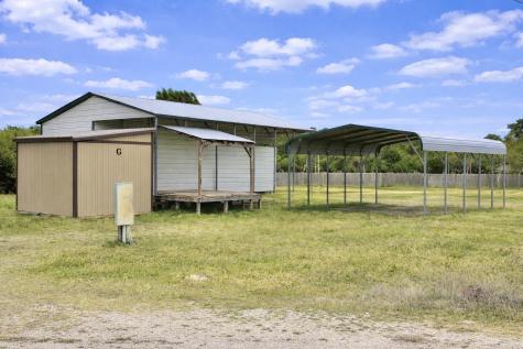 395 Holiday Village Drive Quitman TX 75783