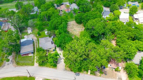 1324 W 10th Avenue Corsicana TX 75110