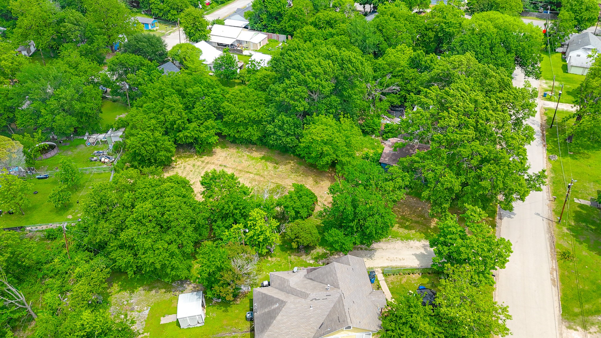 1324 W 10th Avenue Corsicana TX 75110