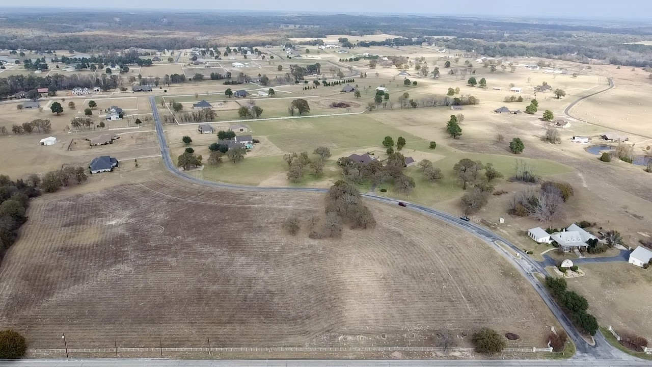 15511 Stallion Lake Boulevard Lindale TX 75771