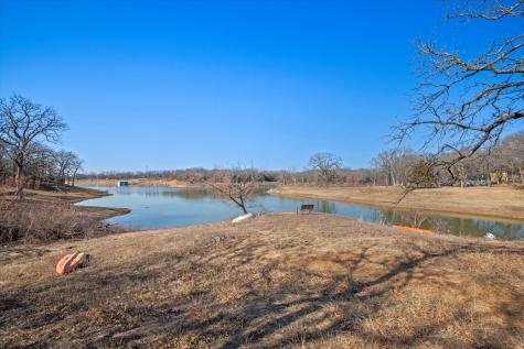 18 Royal Oaks Boulevard Hickory Creek TX 75065