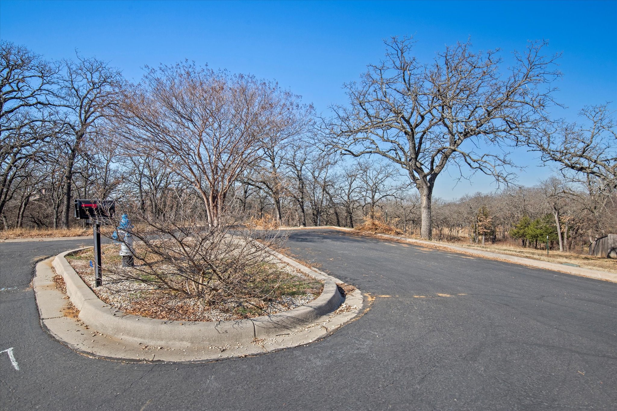 18 Royal Oaks Boulevard Hickory Creek TX 75065