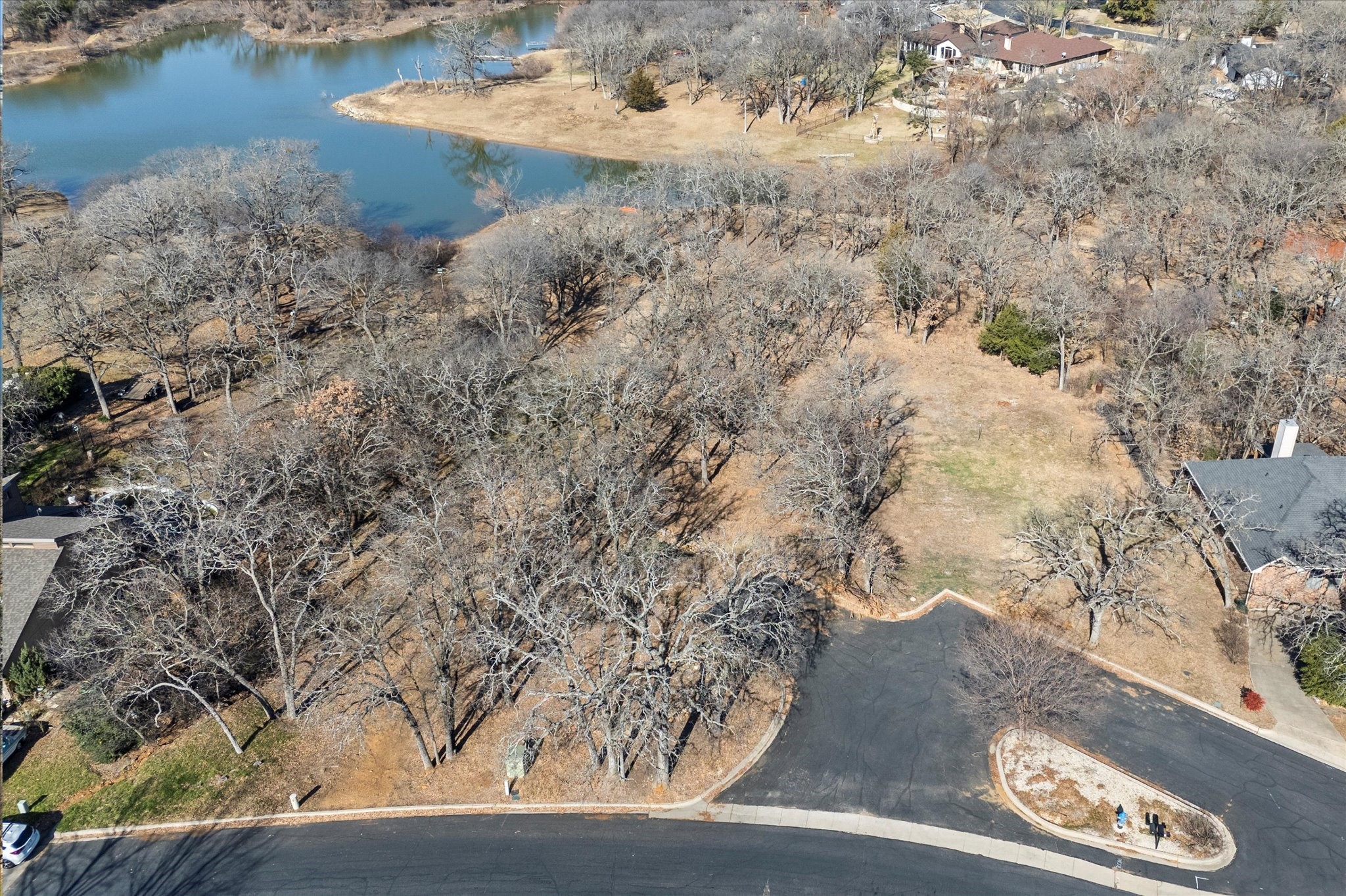 18 Royal Oaks Boulevard Hickory Creek TX 75065