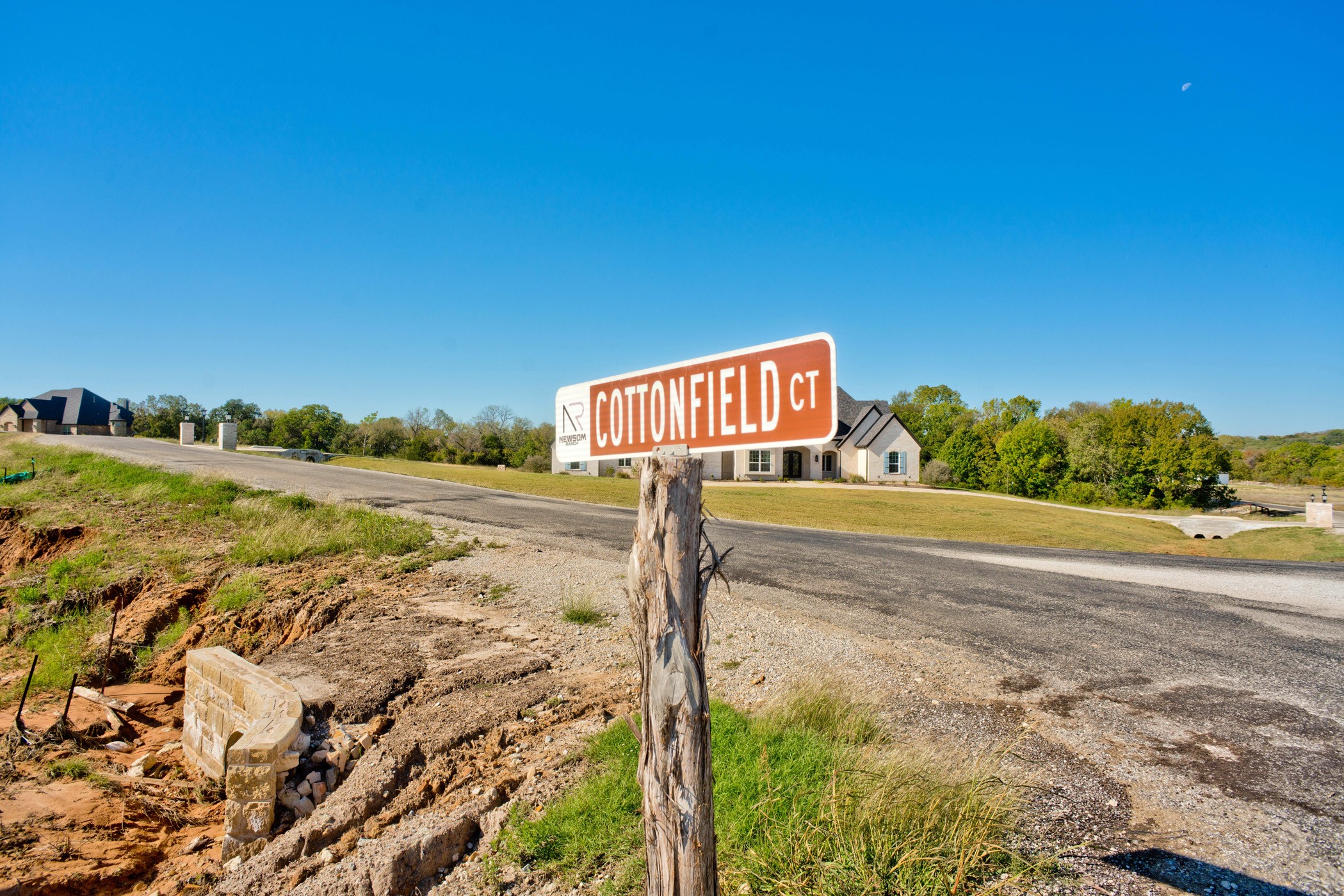 3004 Cottonfield Azle TX 76020