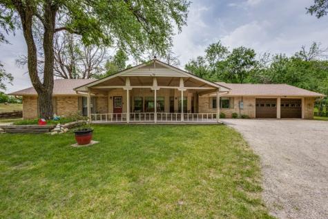 677 Farm To Market Road 3356 Van Alstyne TX 75495