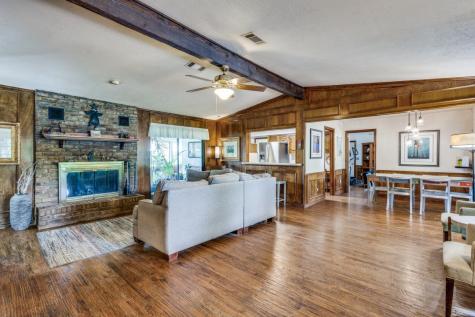677 Farm To Market Road 3356 Van Alstyne TX 75495