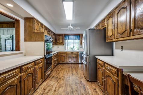 677 Farm To Market Road 3356 Van Alstyne TX 75495