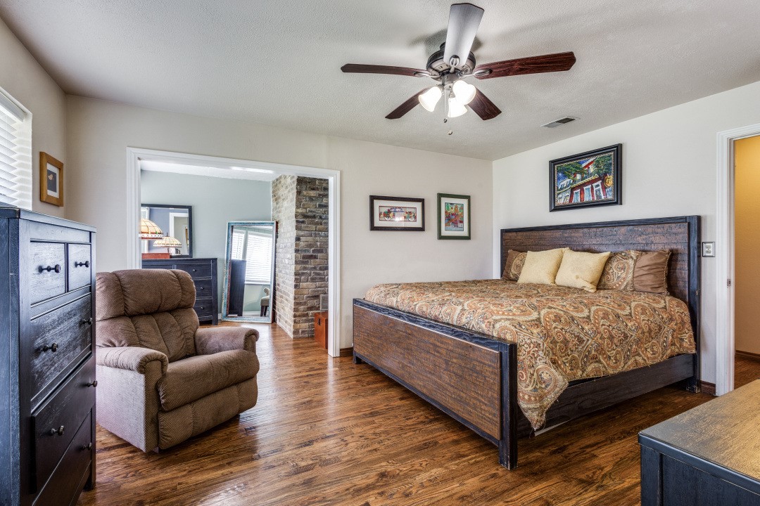 677 Farm To Market Road 3356 Van Alstyne TX 75495