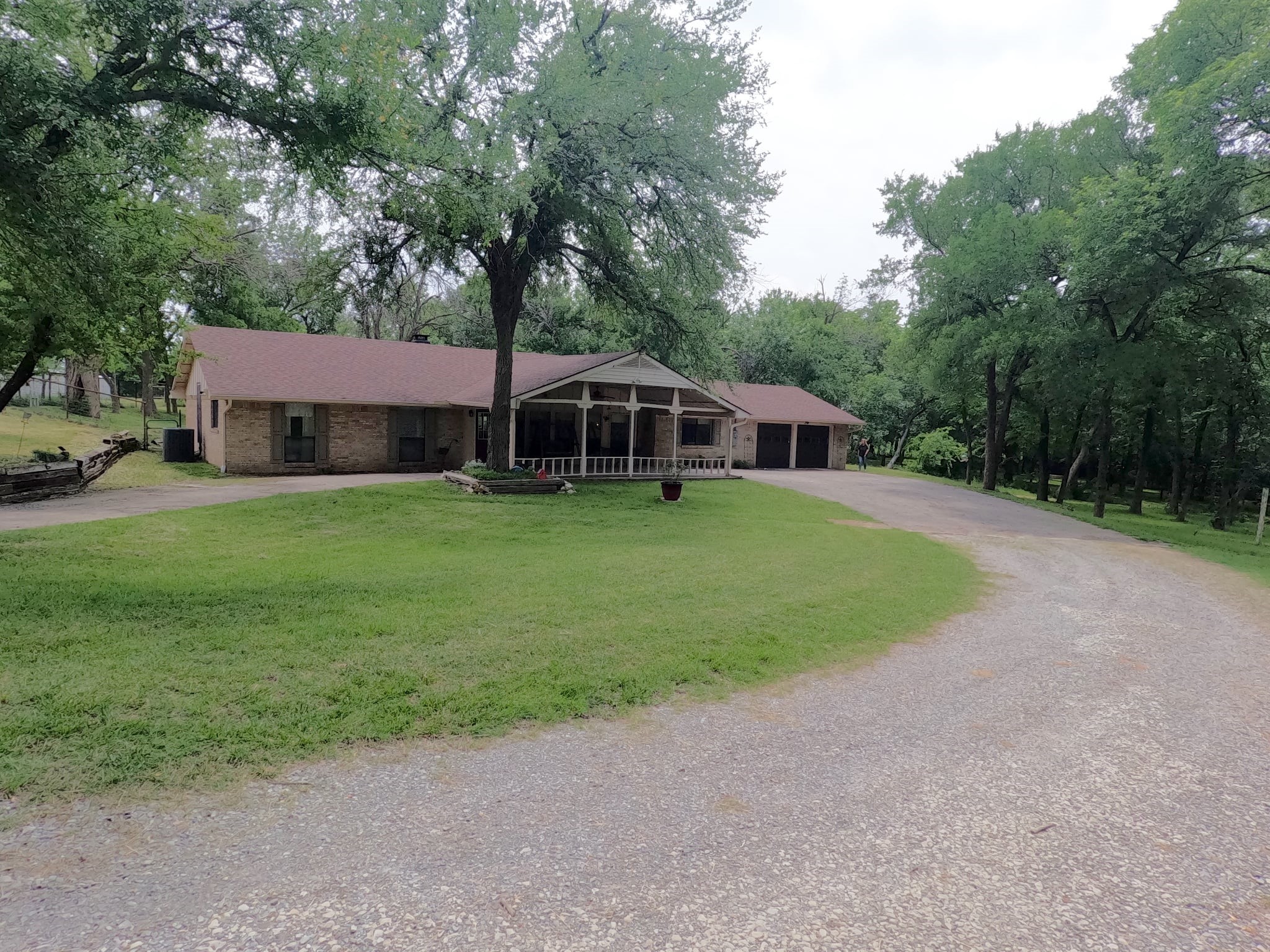 677 Farm To Market Road 3356 Van Alstyne TX 75495