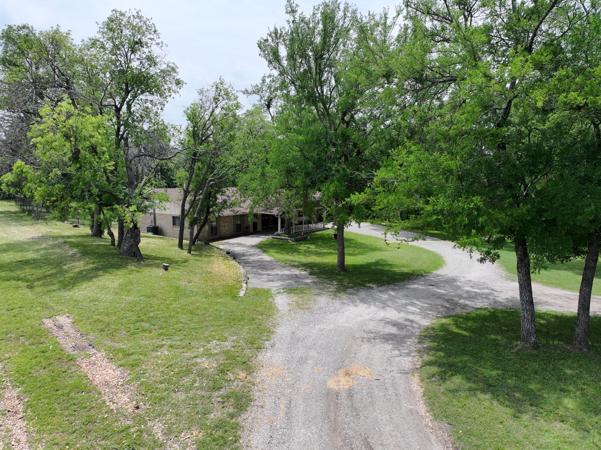 677 Farm To Market Road 3356 Van Alstyne TX 75495