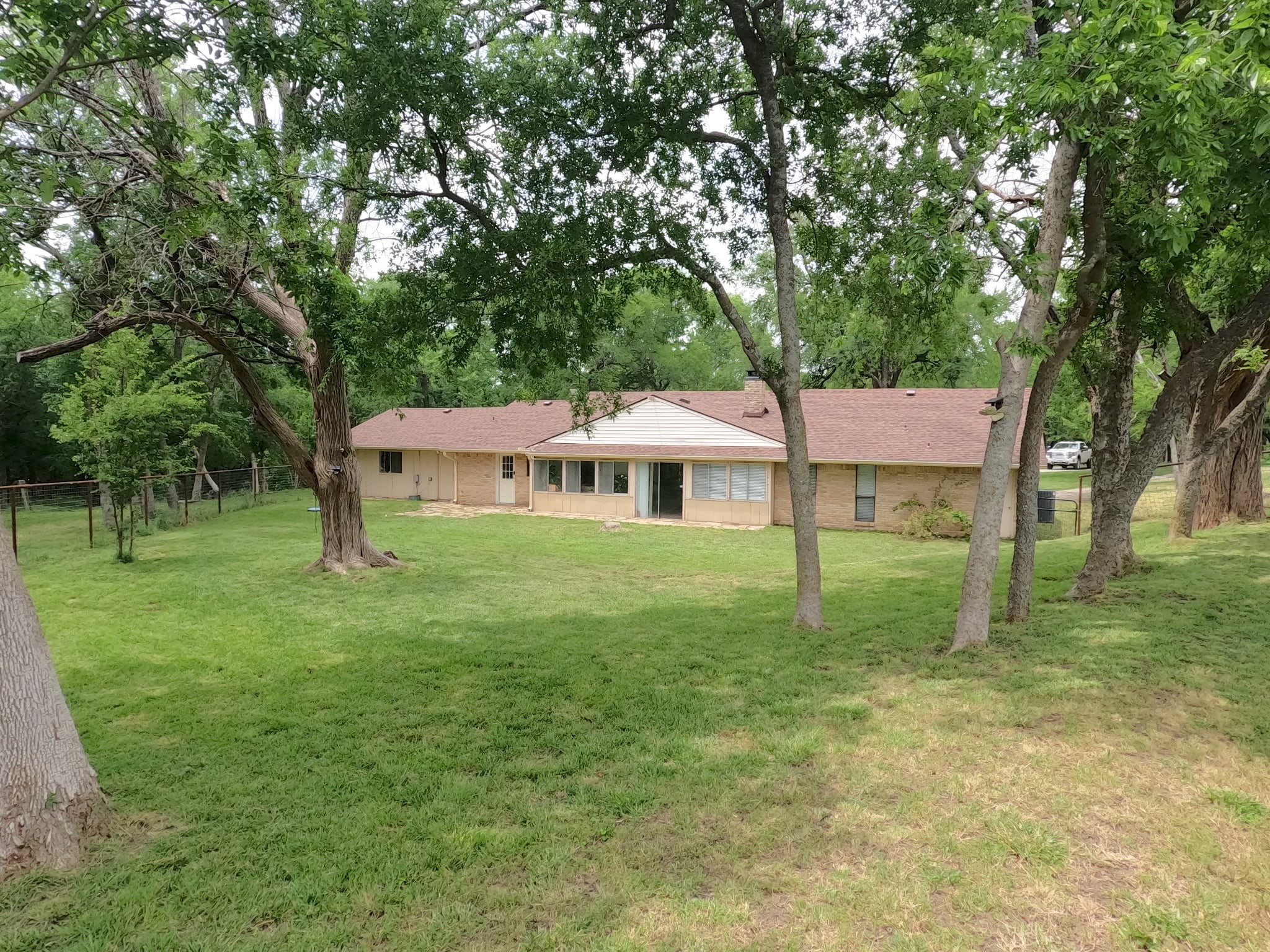 677 Farm To Market Road 3356 Van Alstyne TX 75495