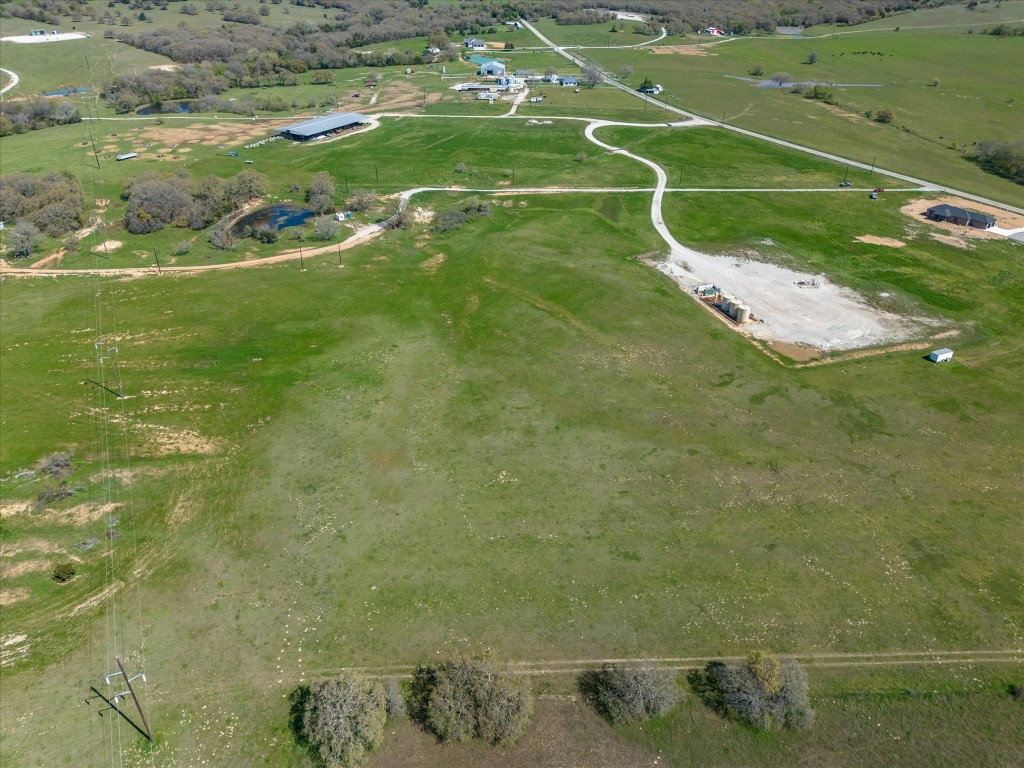 1200 County Road 2475 Alvord TX 76225