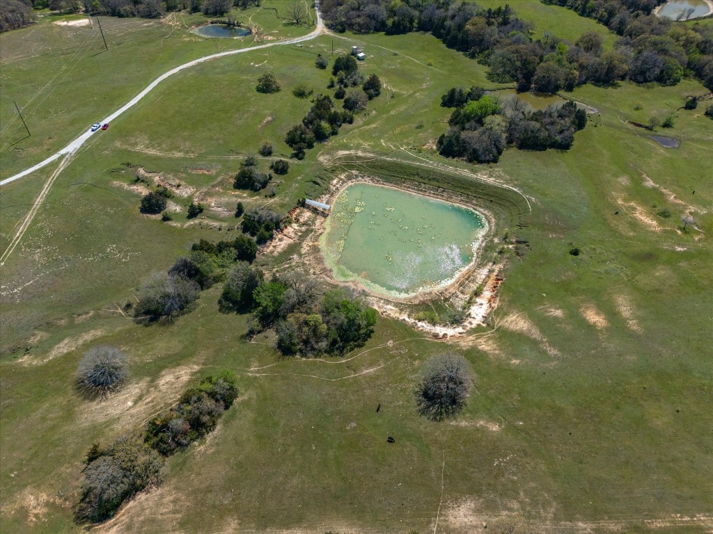 1200 County Road 2475 Alvord TX 76225
