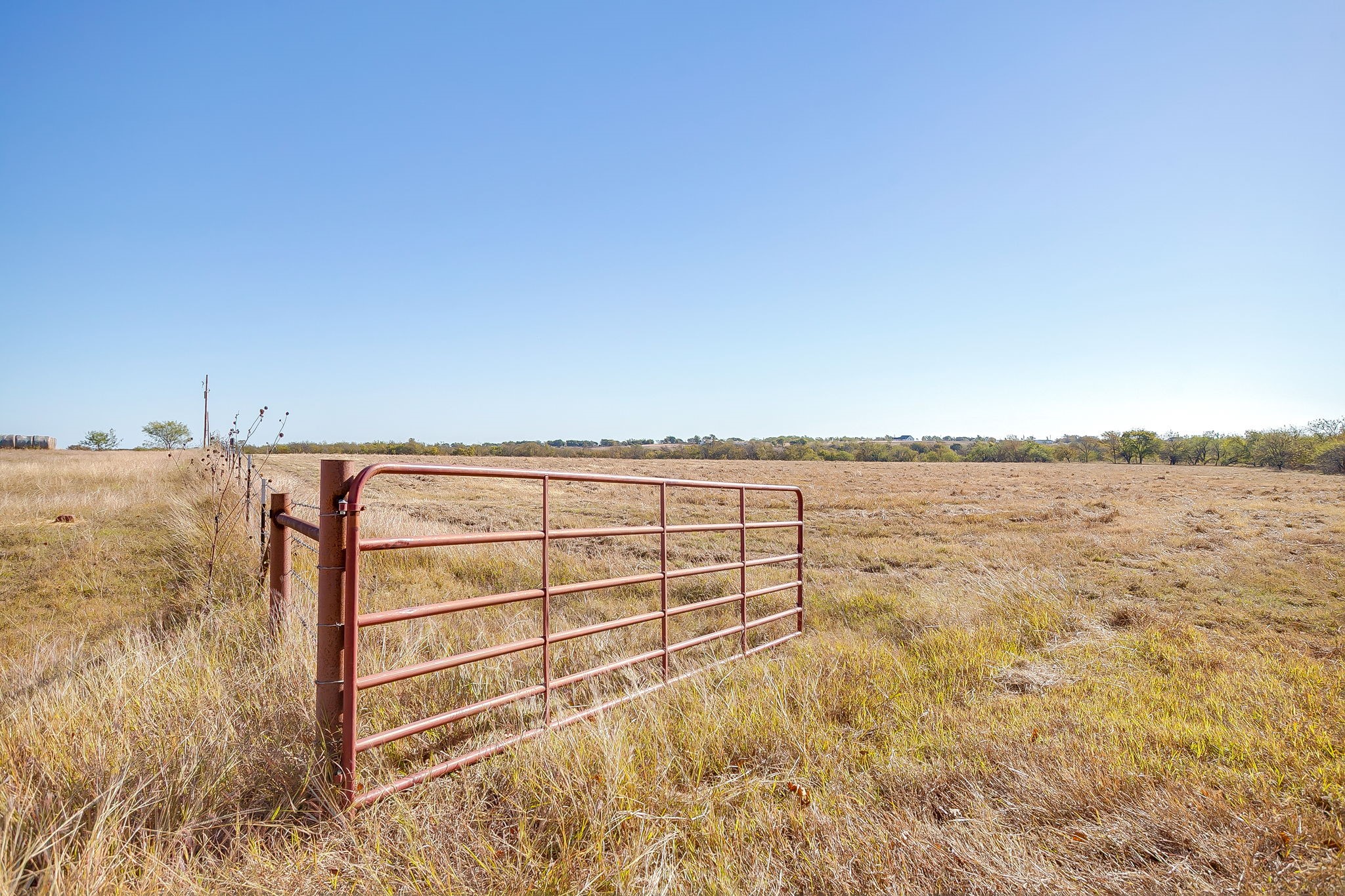 6821 County Road 302 Grandview TX 76050