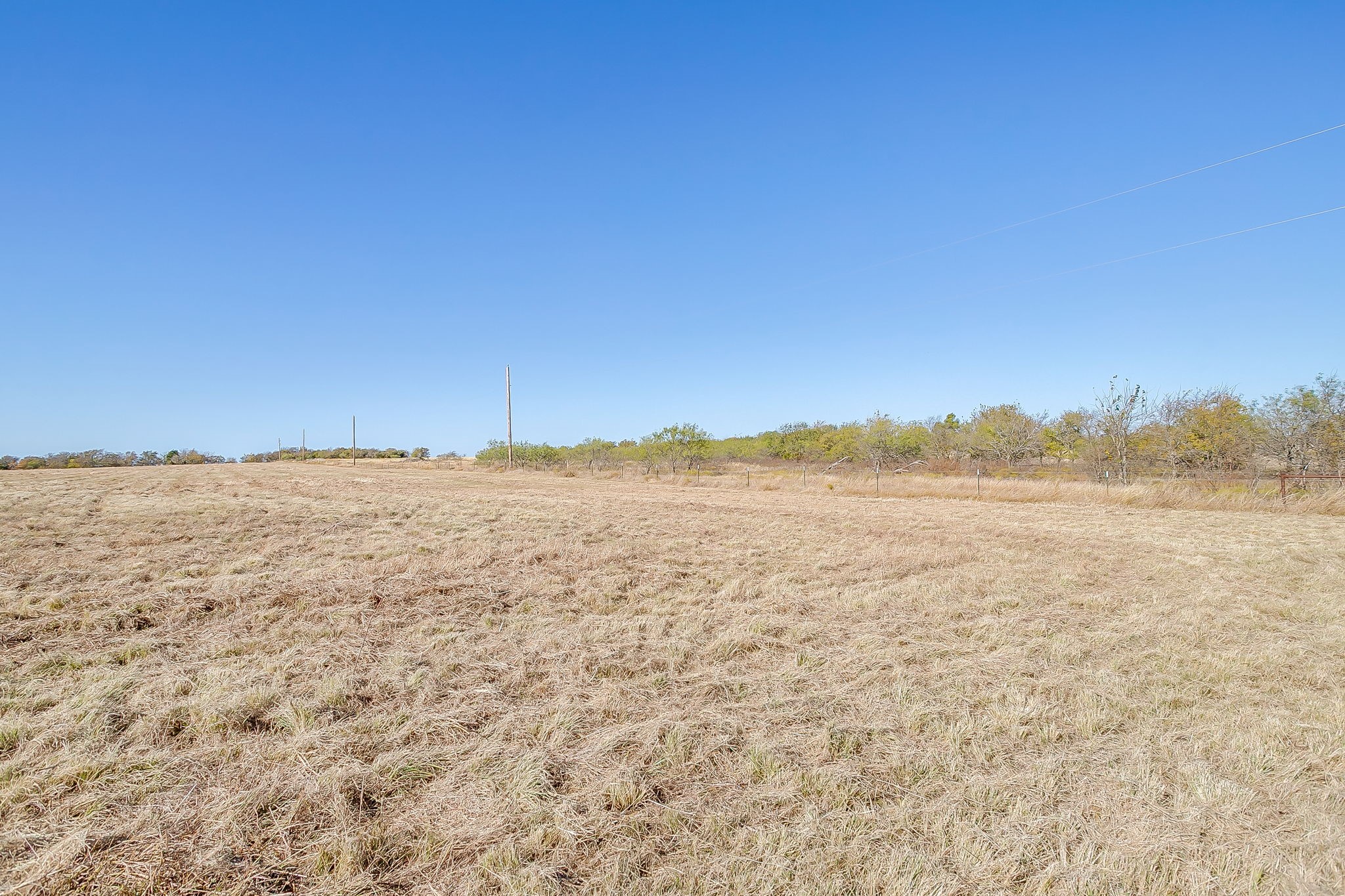 6821 County Road 302 Grandview TX 76050