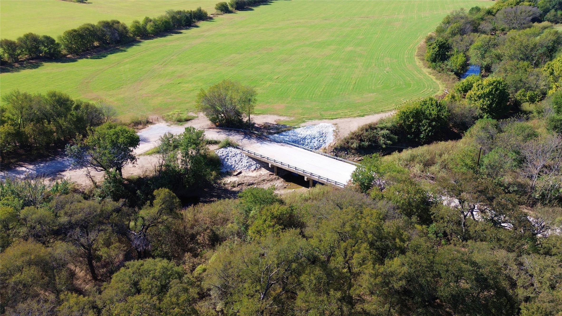 000 Bee Creek Road Grandview TX 76050