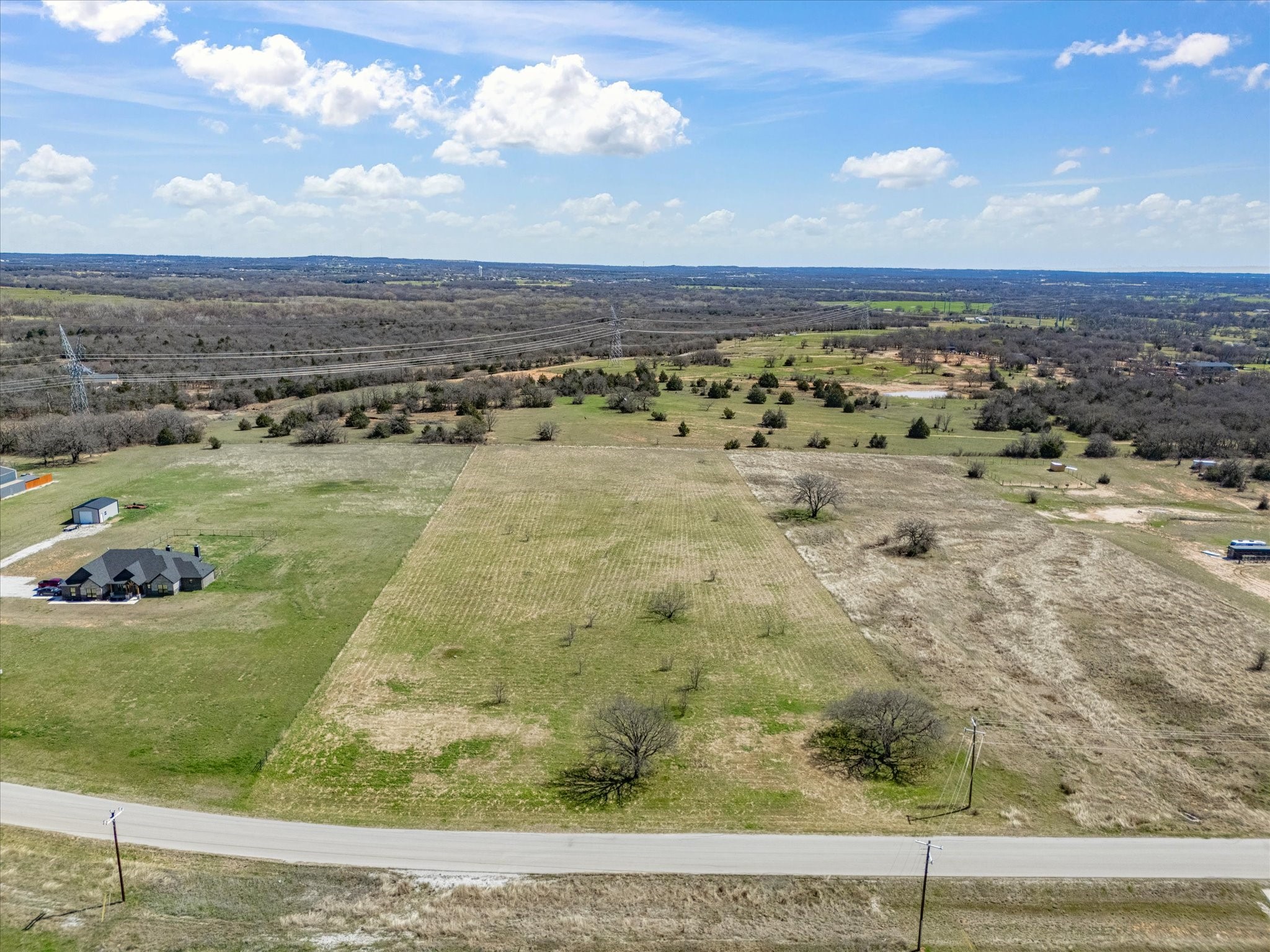 160 Rolling Hills Boulevard Alvord TX 76225