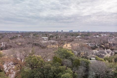 6936 Forest Lane Dallas TX 75230