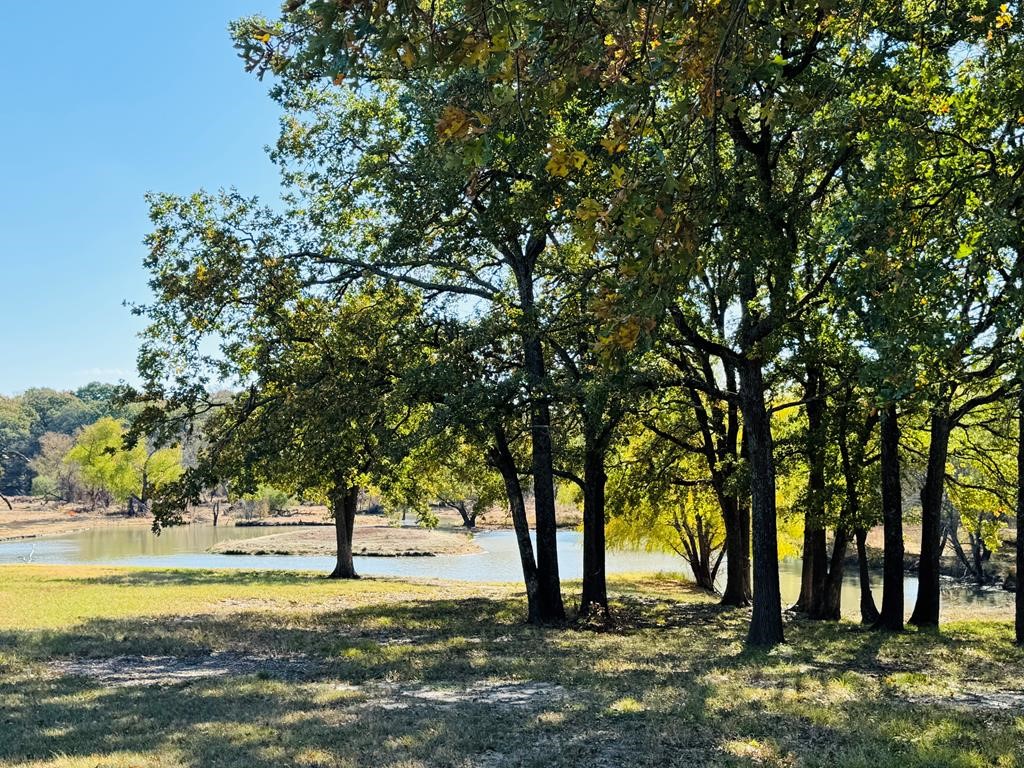 6325 S Farm To Market 148 Kaufman TX 75142