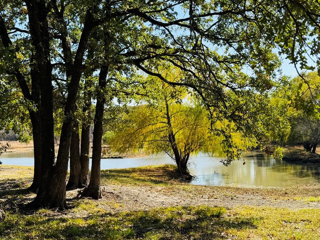 6325 S Farm To Market 148 Kaufman TX 75142