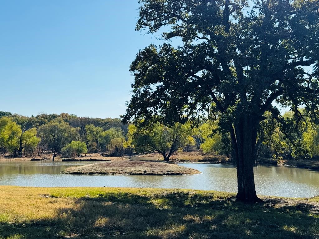 6325 S Farm To Market 148 Kaufman TX 75142