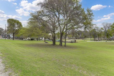 A2000 Azure Lane Streetman TX 75859