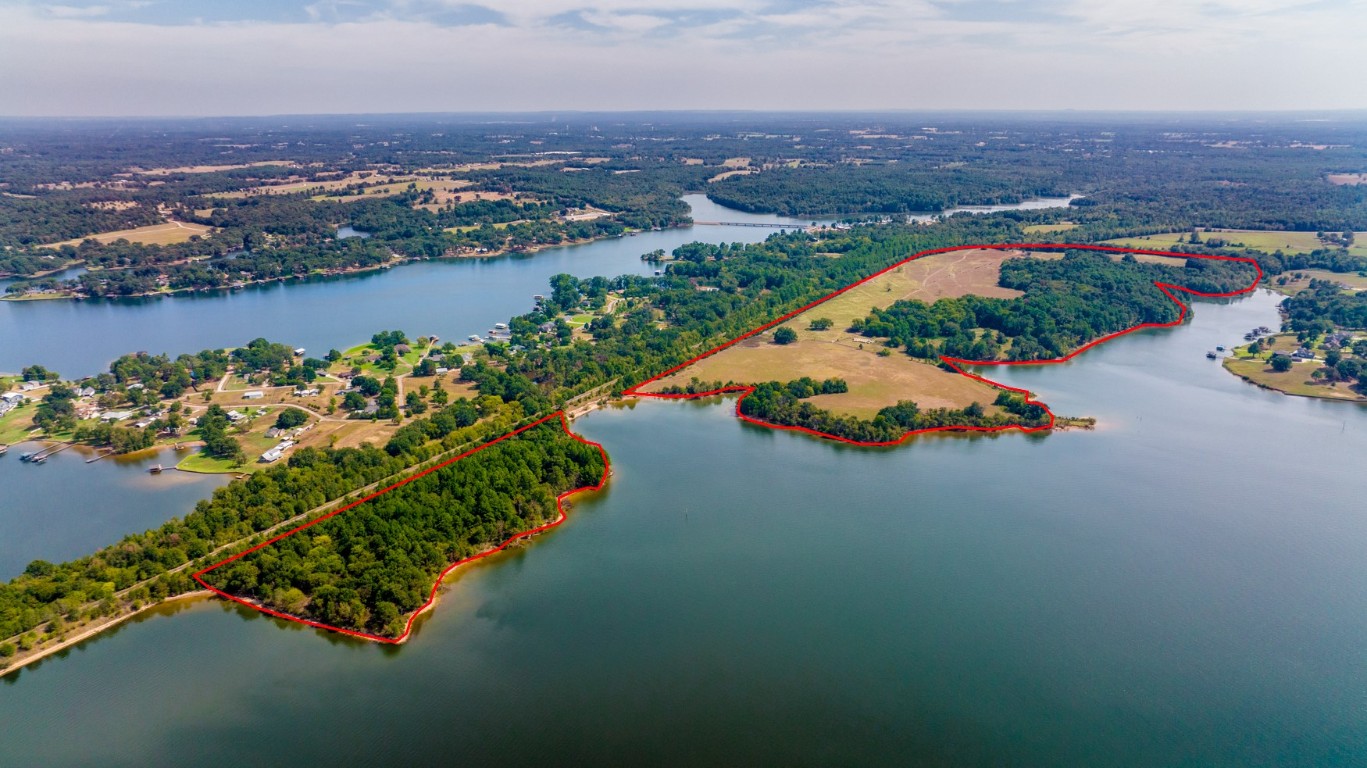 0 Cr 2320 Pittsburg TX 75686