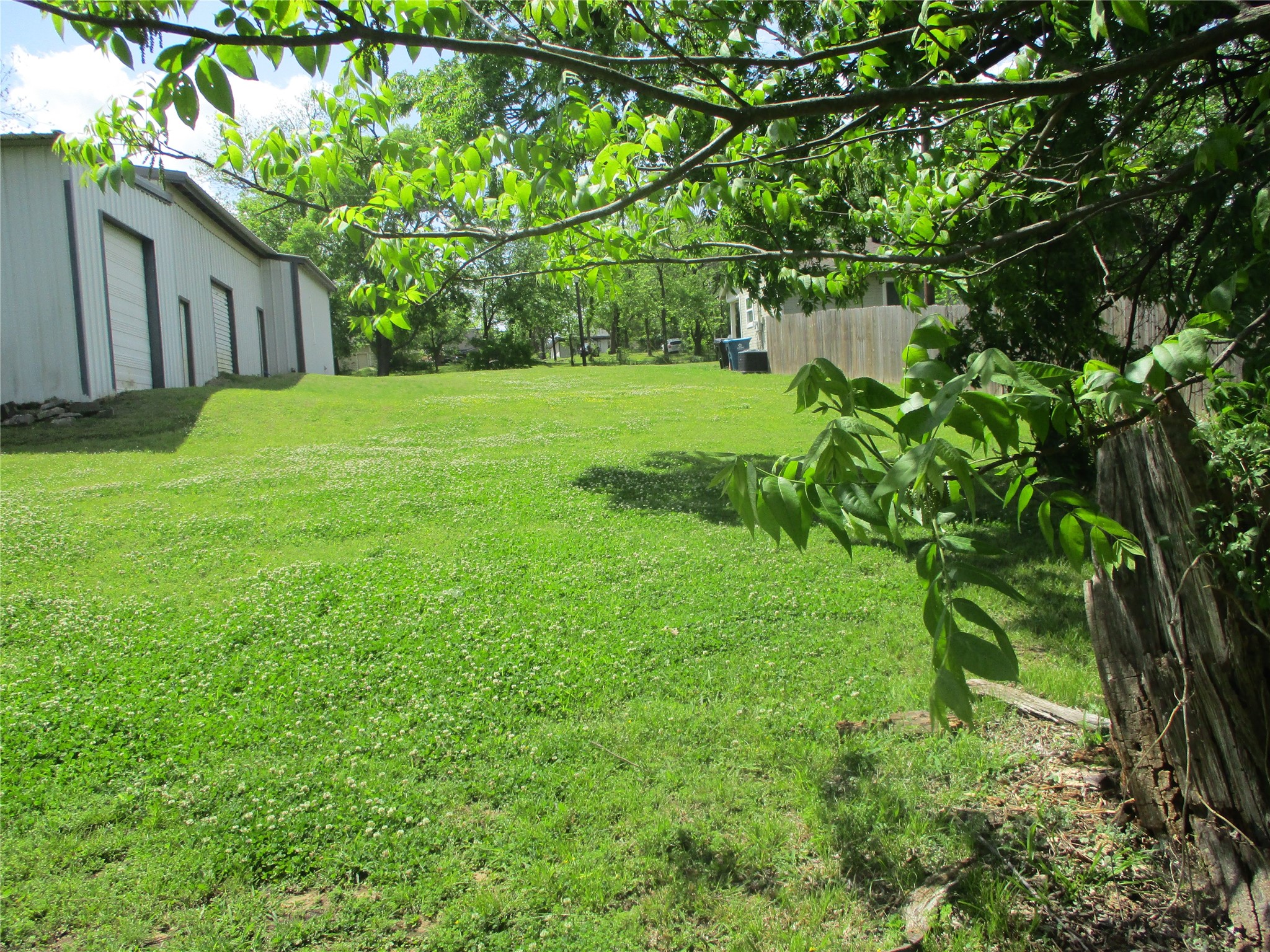 107 W Day Street Denison TX 75021