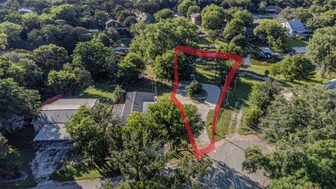 3817 Horseshoe Trail Granbury TX 76048