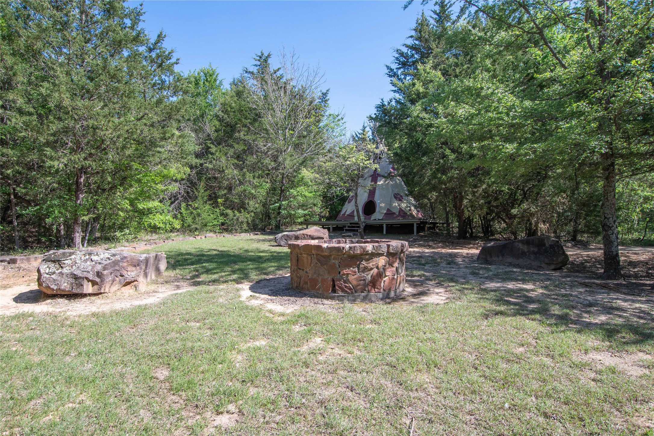 307 Sun Valley Mabank TX 75147