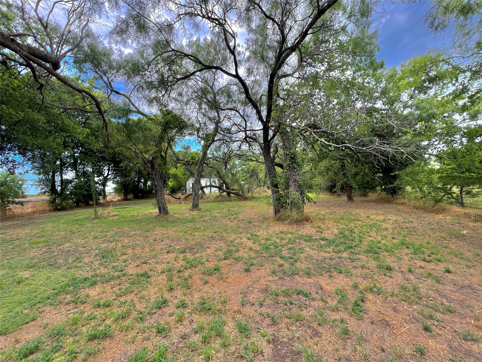 5910 Sh-34 Oak Ridge TX 75142