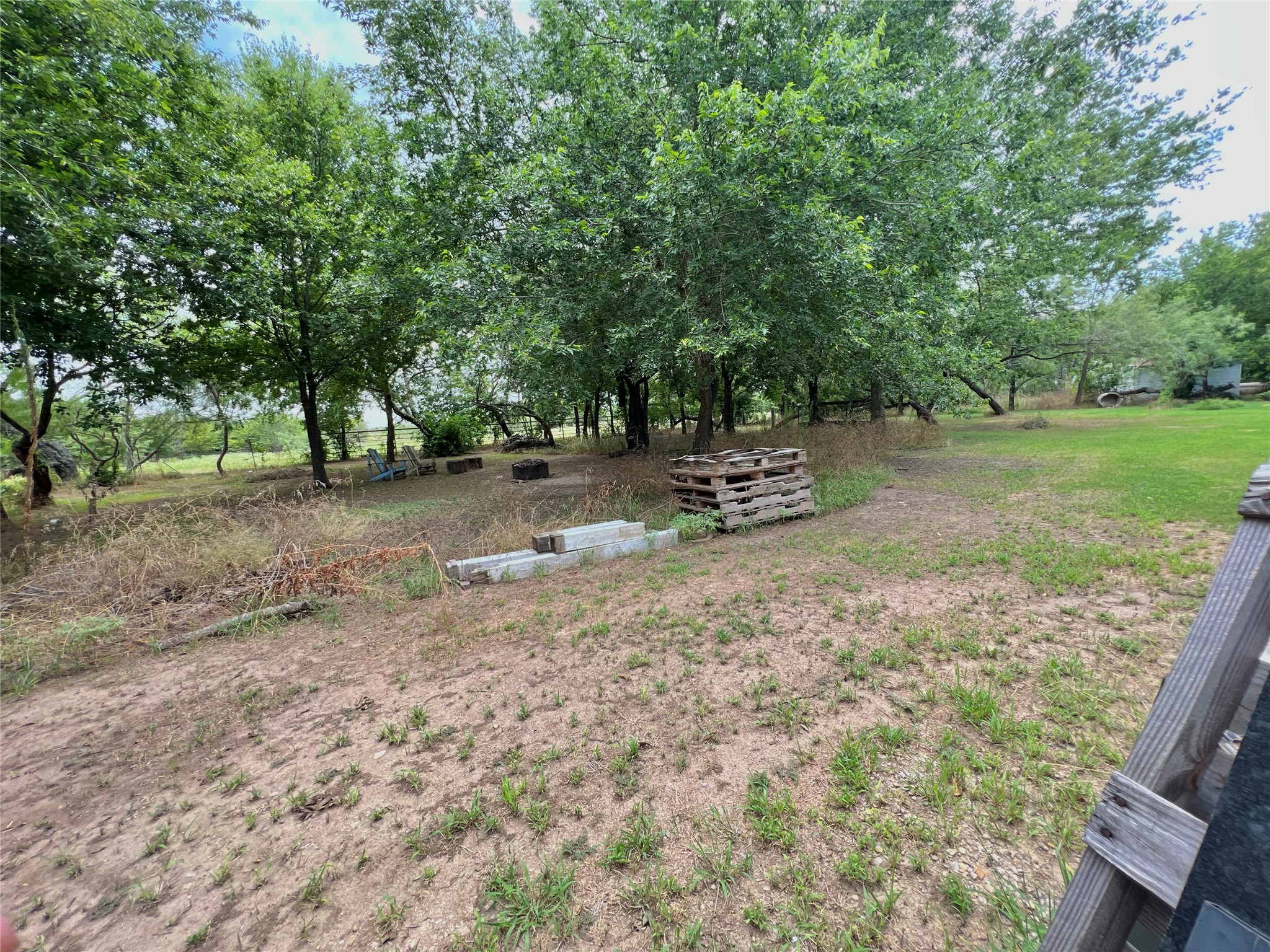 5910 Sh-34 Oak Ridge TX 75142