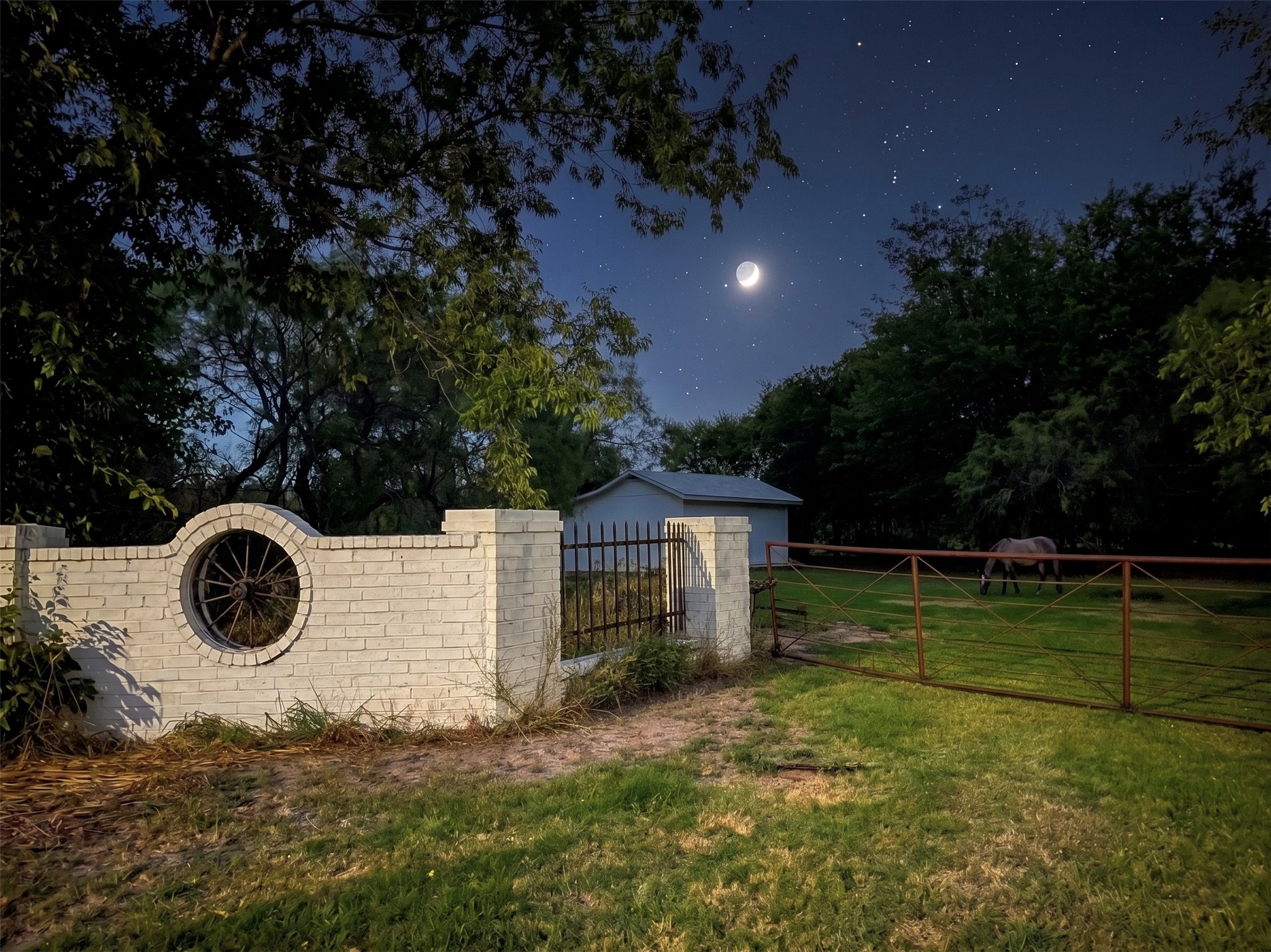 5910 Sh-34 Oak Ridge TX 75142